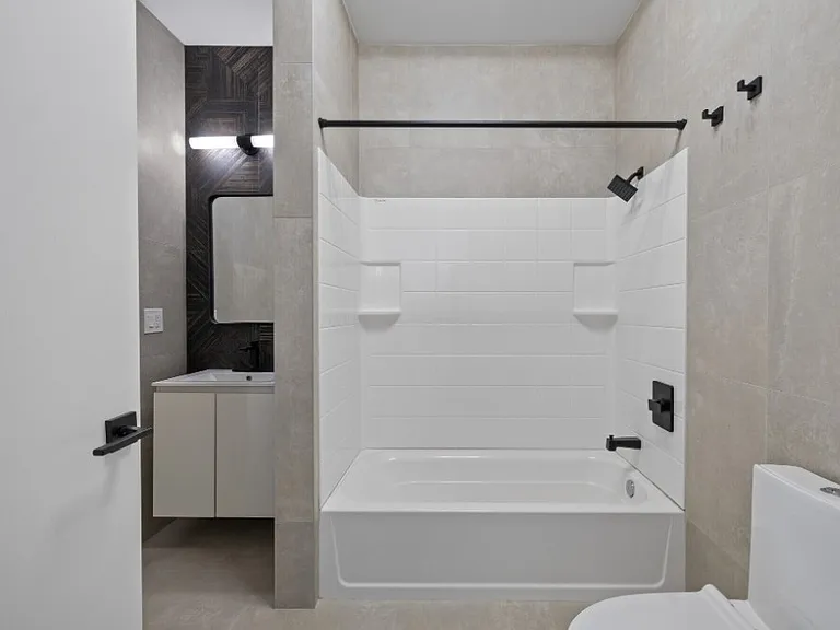 Soundview Apartments — Photo 13