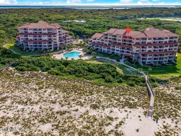 327/328 SANDCASTLES Court, Fernandina Beach, FL 32034