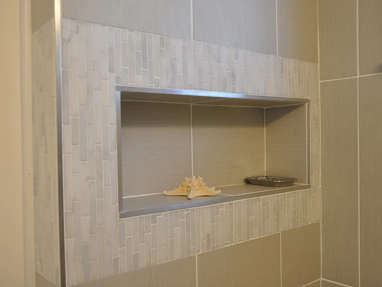 181 Auburndale Ave — Photo 5