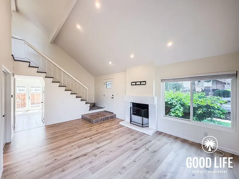 10628 Porto Ct — Photo 2