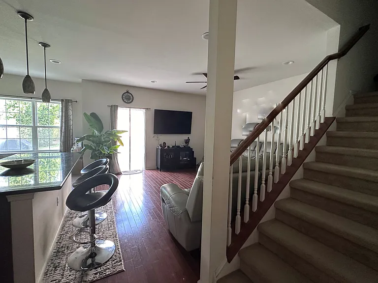 6 Masters Blvd #6 — Photo 15