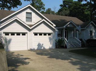 1004 Creek Rd, Kitty Hawk, NC 27949