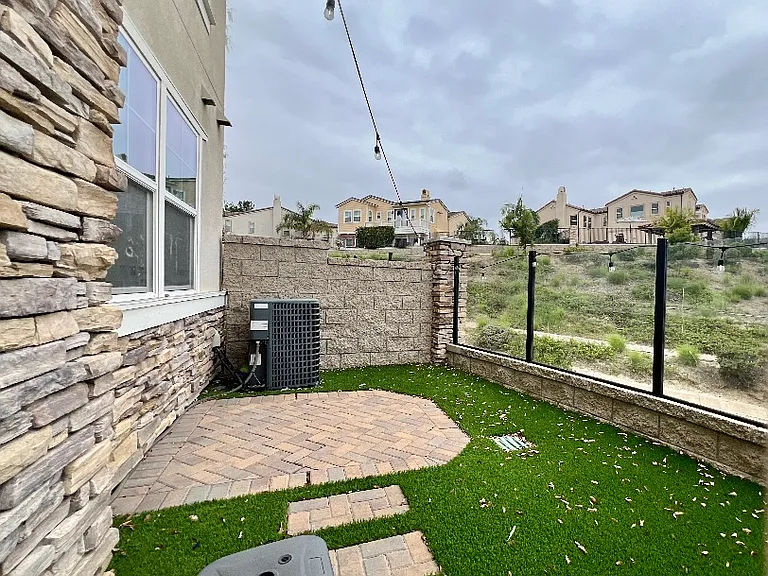 18674 Clubhouse Dr — Photo 4