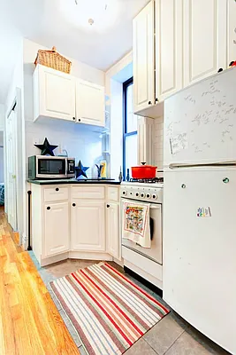 Rented by Town Residential | media 14