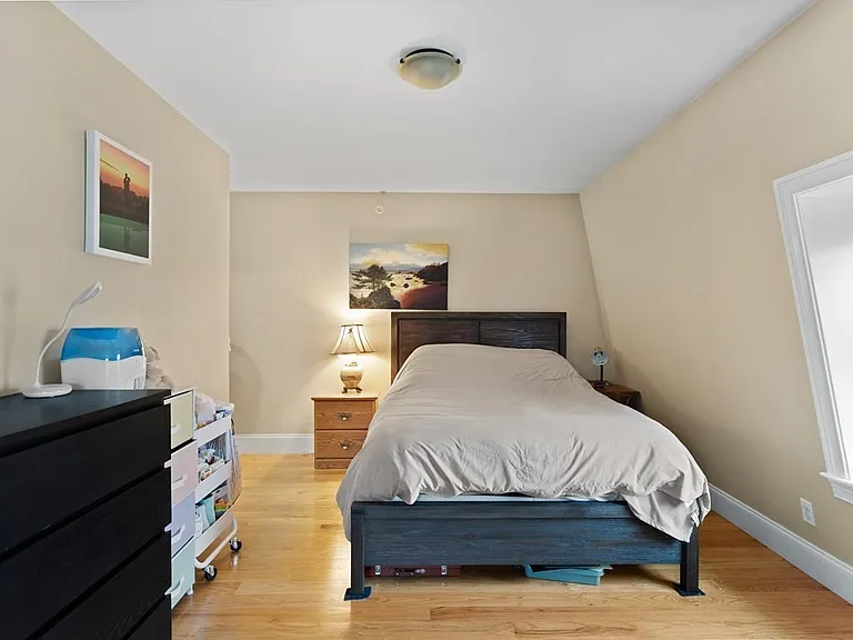 75 Pine St #31 — Photo 11
