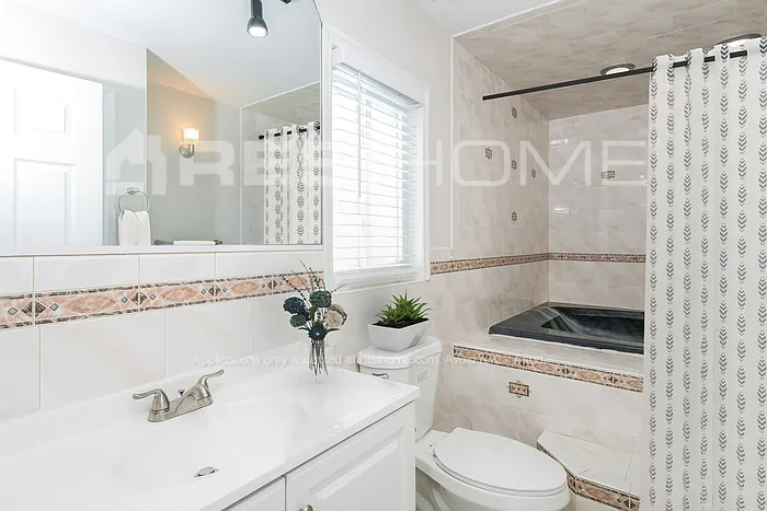 7109 Orchid Lake Rd — Photo 12