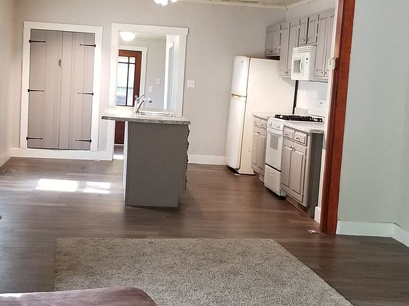 2nd image of 60 Austin Ave