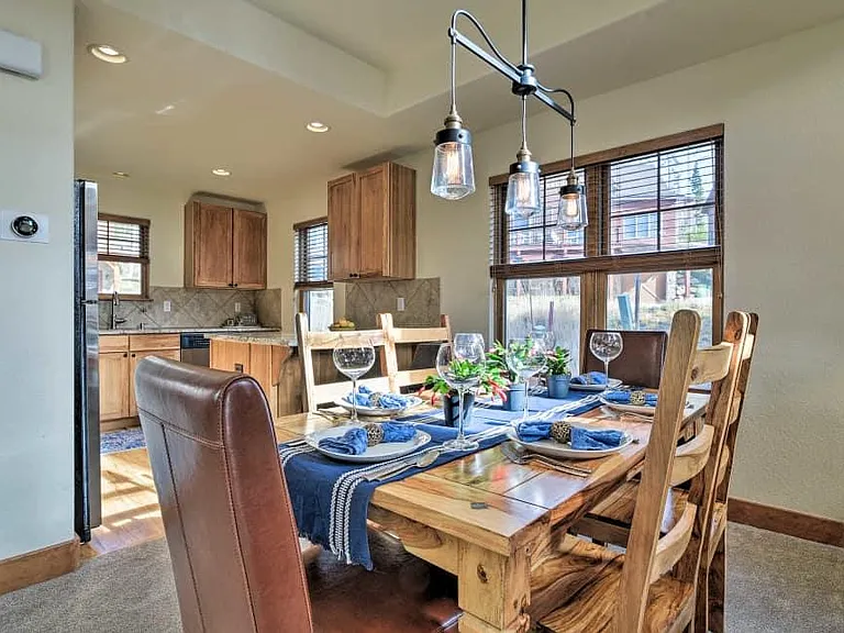 115 Campfire Ln — Photo 4