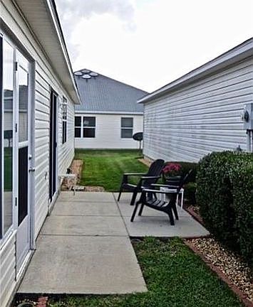 3rd image of 17014 SE 81st Charlesfort Ave