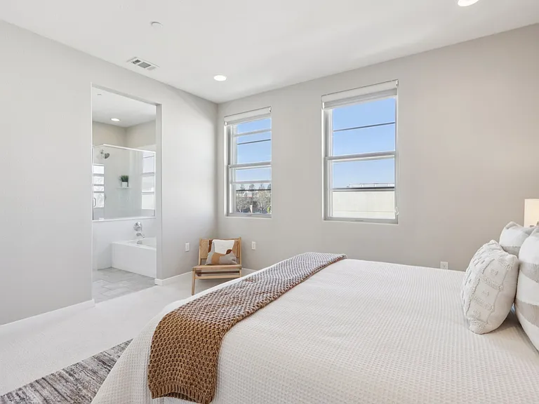 951 Arrowleaf Pl — Photo 15
