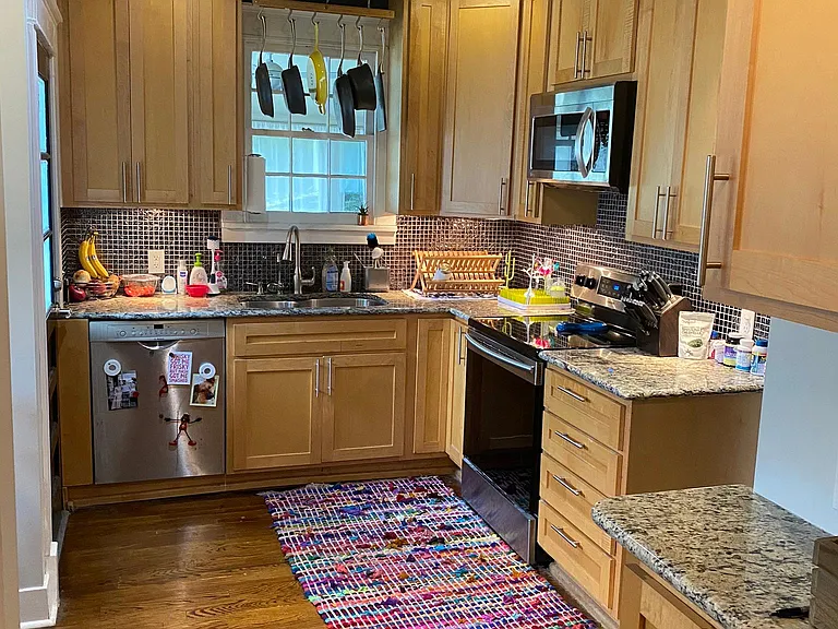 408 Avondale Dr — Photo 33