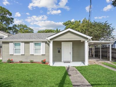230 W Shannon Ln, Harahan, LA, 70123