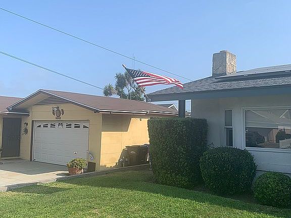 4th image of 5668 Castleton Dr
