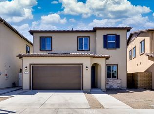 208 Lily Loop, Irvine, CA 92618