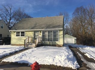 853 Lincoln Ave, Lansing, MI