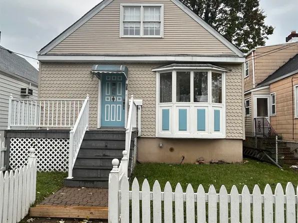 38 Newman Ave, Bayonne, NJ 07002
