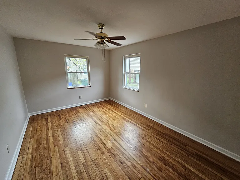 385 Laura St #1 — Photo 5