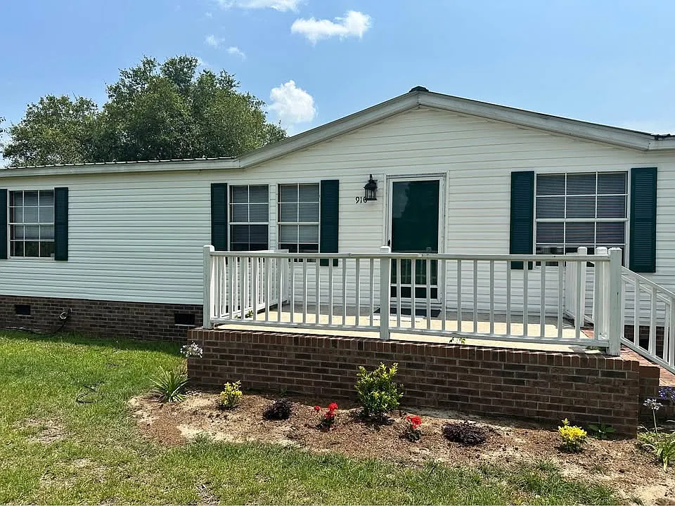 910 Highway 348