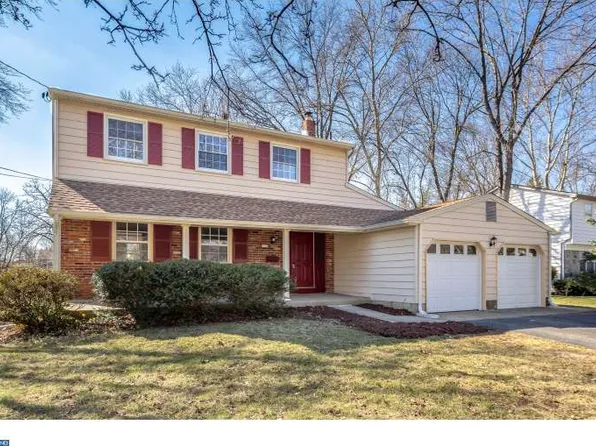 1756 Russet Dr, Cherry Hill, NJ 08003