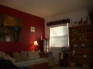 581 Pinewood St, Ypsilanti, MI 48198