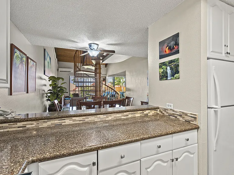 S Kihei Rd — Photo 19