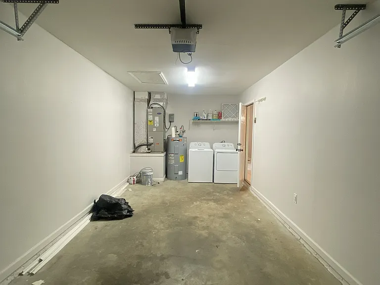 833 Brookwood Dr #2 — Photo 3