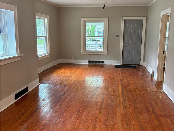 5th image of 1541 32nd St