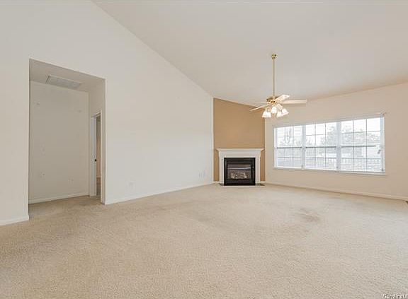 4th image of 10047 Highland Creek Cir