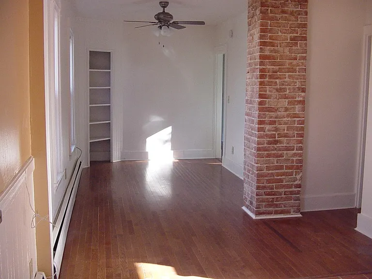 184 Forest Ave #2 — Photo 3