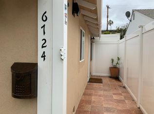 6124 Mammoth Ave, Van Nuys, CA 91405