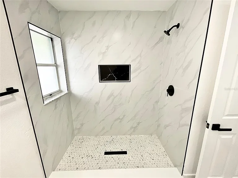 1307 Belcher Dr — Photo 21