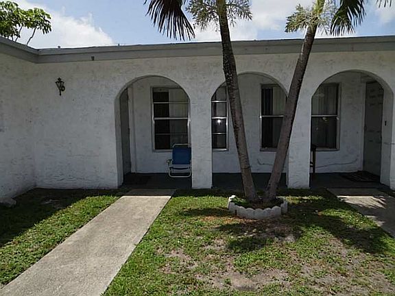 2nd image of 2339 NW 28th St