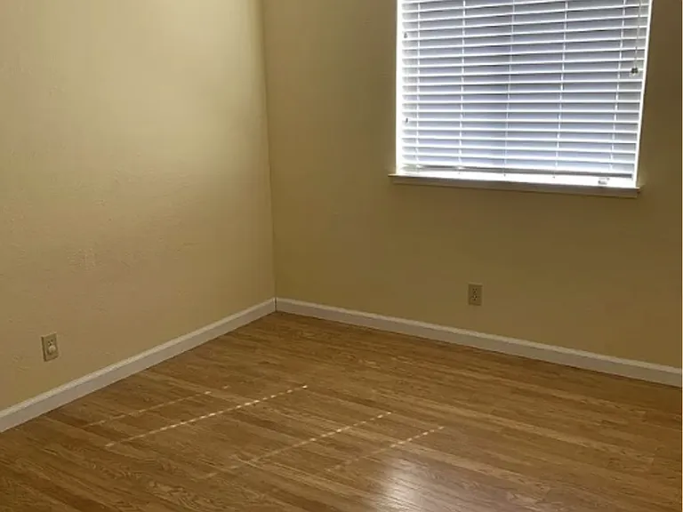649 Daffodil Dr #10061 — Photo 16
