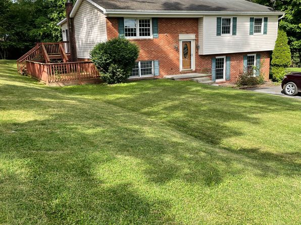 138 Clover Cir