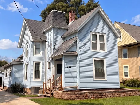 327 N Terrace St, Janesville, WI 53548