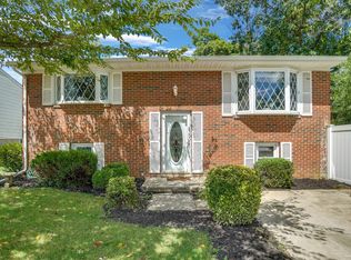 602 Holy Cross Rd, Baltimore, MD 21225