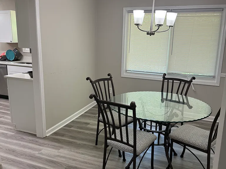 3007 Albatross Ln — Photo 2