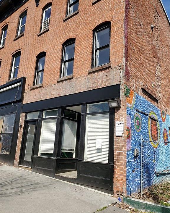 1st image of 158 Broadway