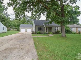 301 NE Truitt Rd, Muncie, IN 47303