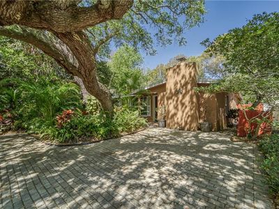 1065 4th St S, Safety Harbor, FL, 34695