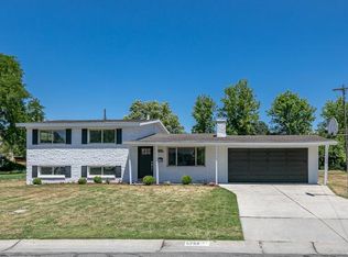 5799 S Lakeside Dr, Murray, UT 84121