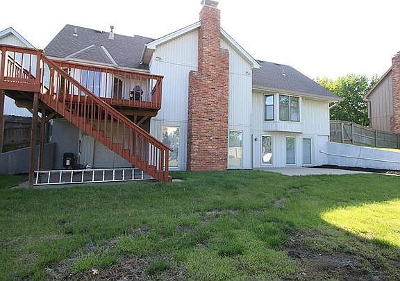 3rd image of 6416 N Camden Ave