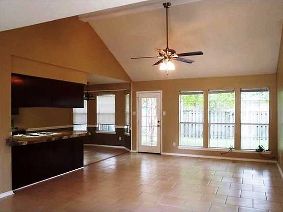 2nd image of 1855 Woodbrook Dr