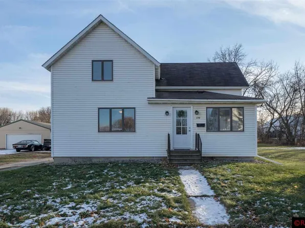 409 E 1st St, Janesville, MN 56048
