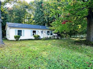 337 Chestnut St, Geneva, OH 44041