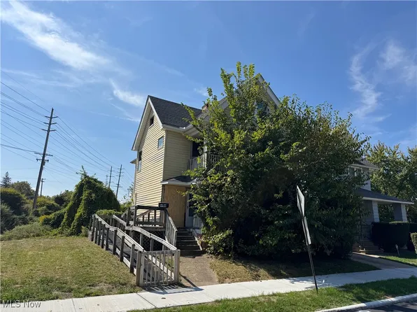 14810 Shaw Ave, East Cleveland, OH 44112