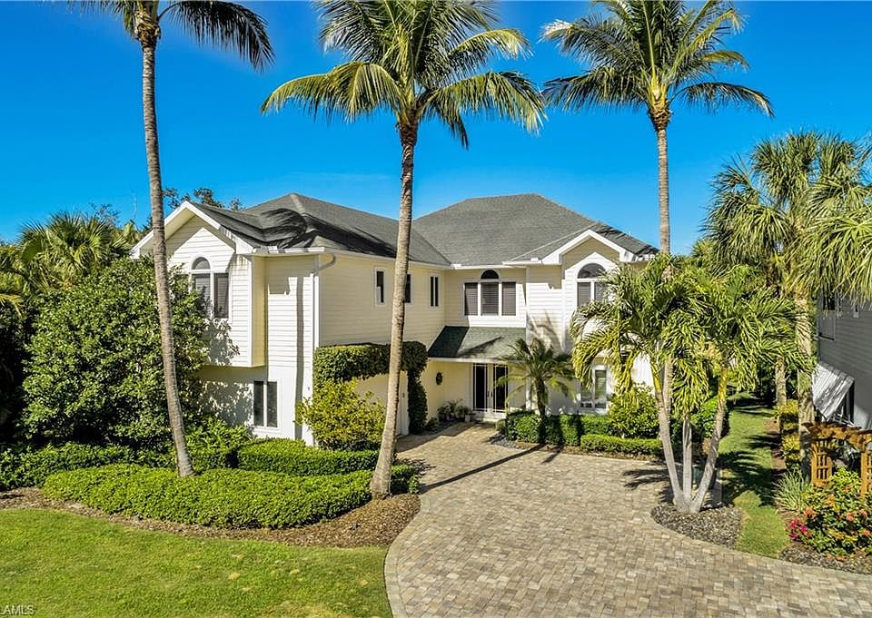 1st image of 10211 River Dr