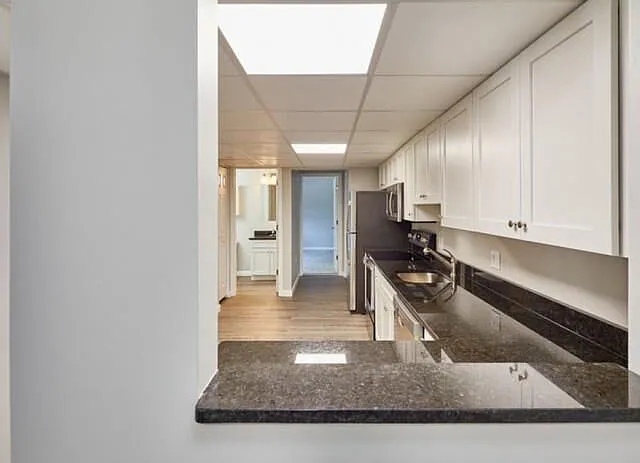 Chestnut Place — Photo 16