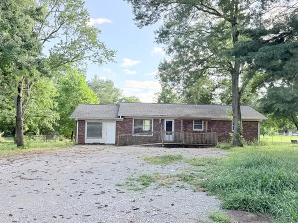 365 Stacy Rd, Manchester, TN 37355