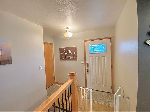 3rd image of 1806 Apache Rd